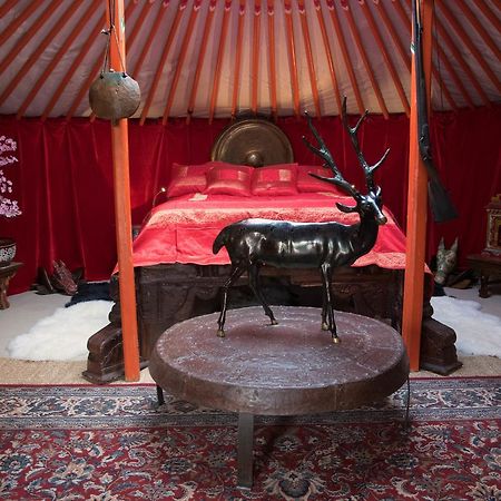 Crazy Lounge Bnb エグル エクステリア 写真