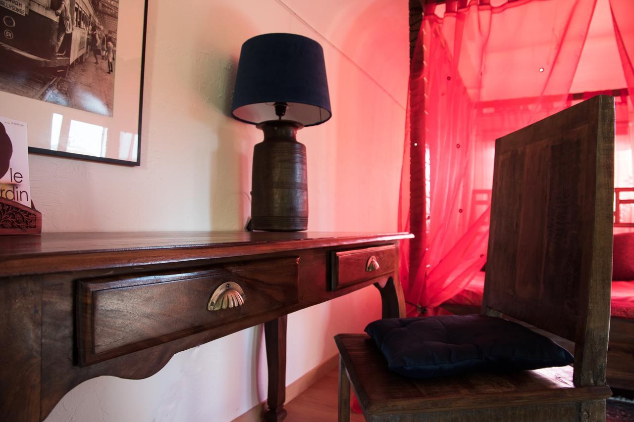 Crazy Lounge Bnb エグル エクステリア 写真