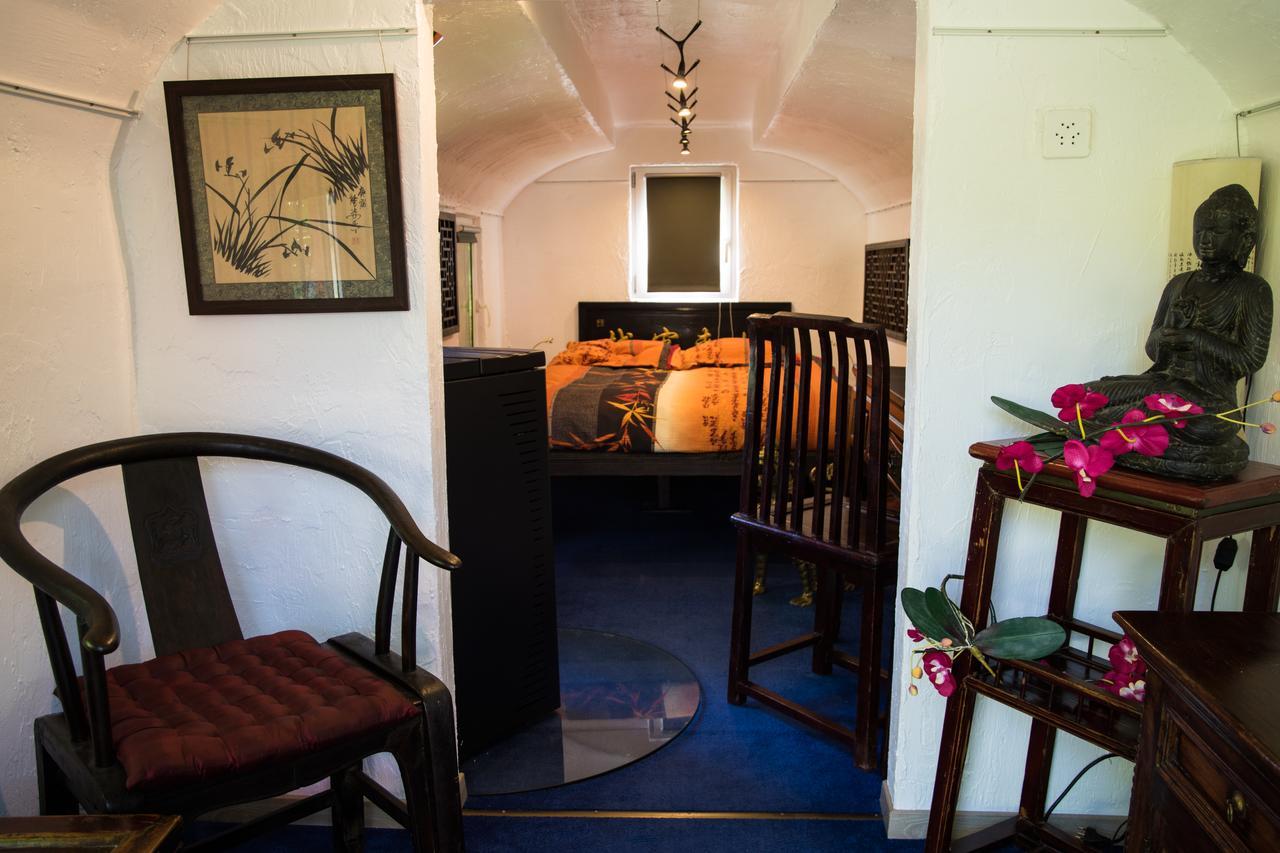 Crazy Lounge Bnb エグル エクステリア 写真