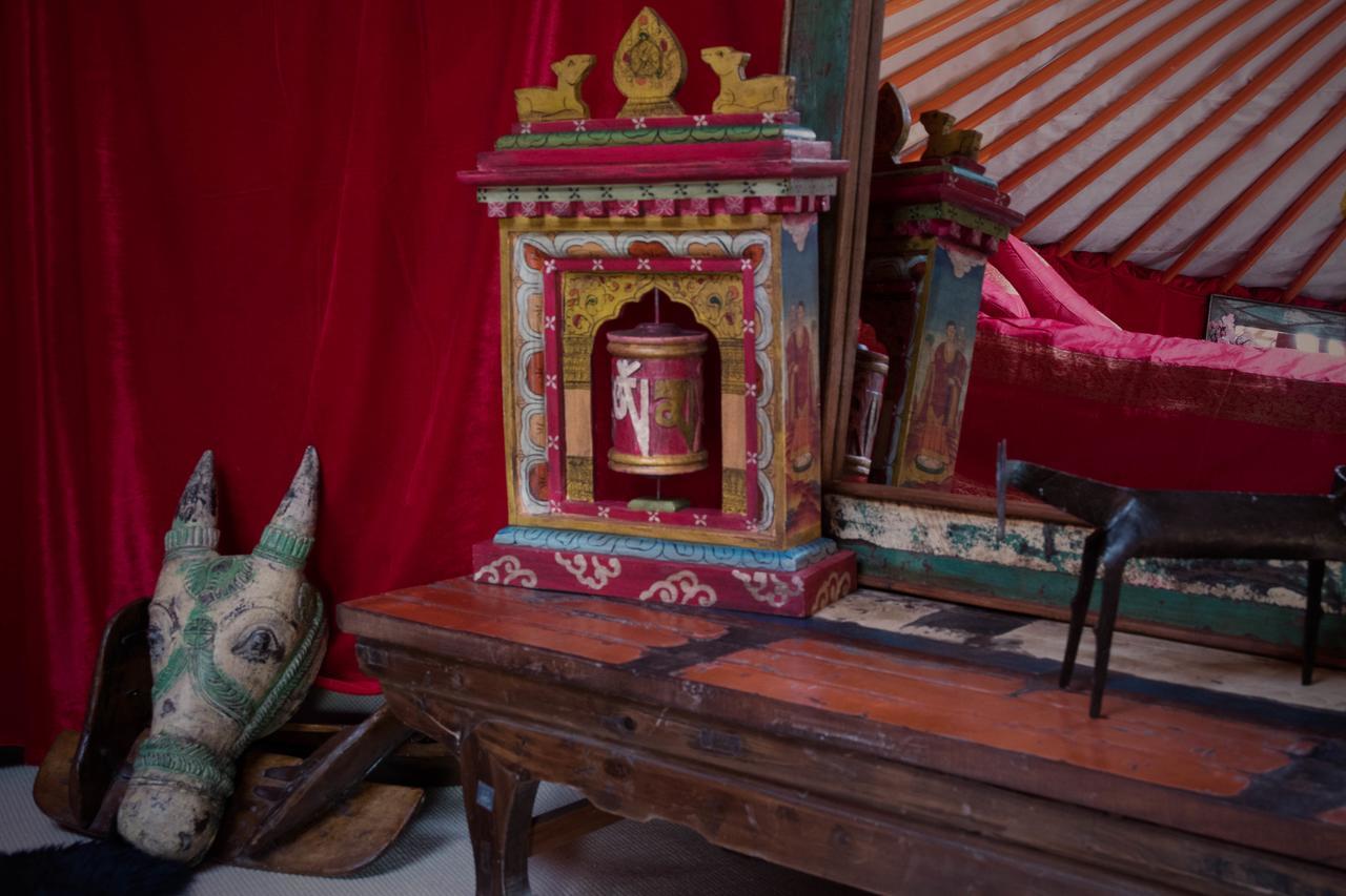Crazy Lounge Bnb エグル エクステリア 写真
